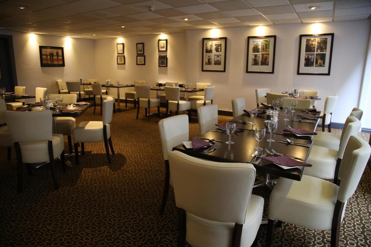 Inn On The Prom At The Fernlea Hotel Lytham St Annes Exterior photo